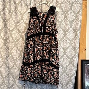 Floral Sleeveless Dress - Black and Pink